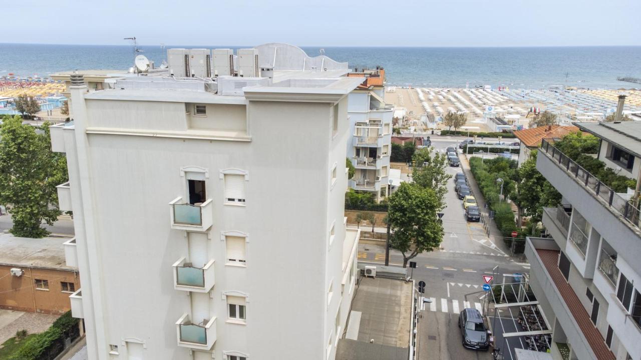 Hotel Rex Rimini Esterno foto