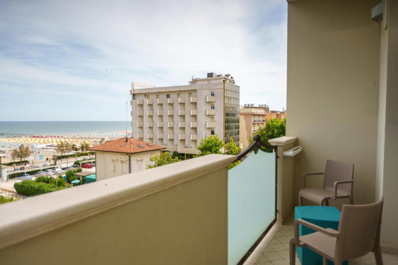 Hotel Rex Rimini Esterno foto