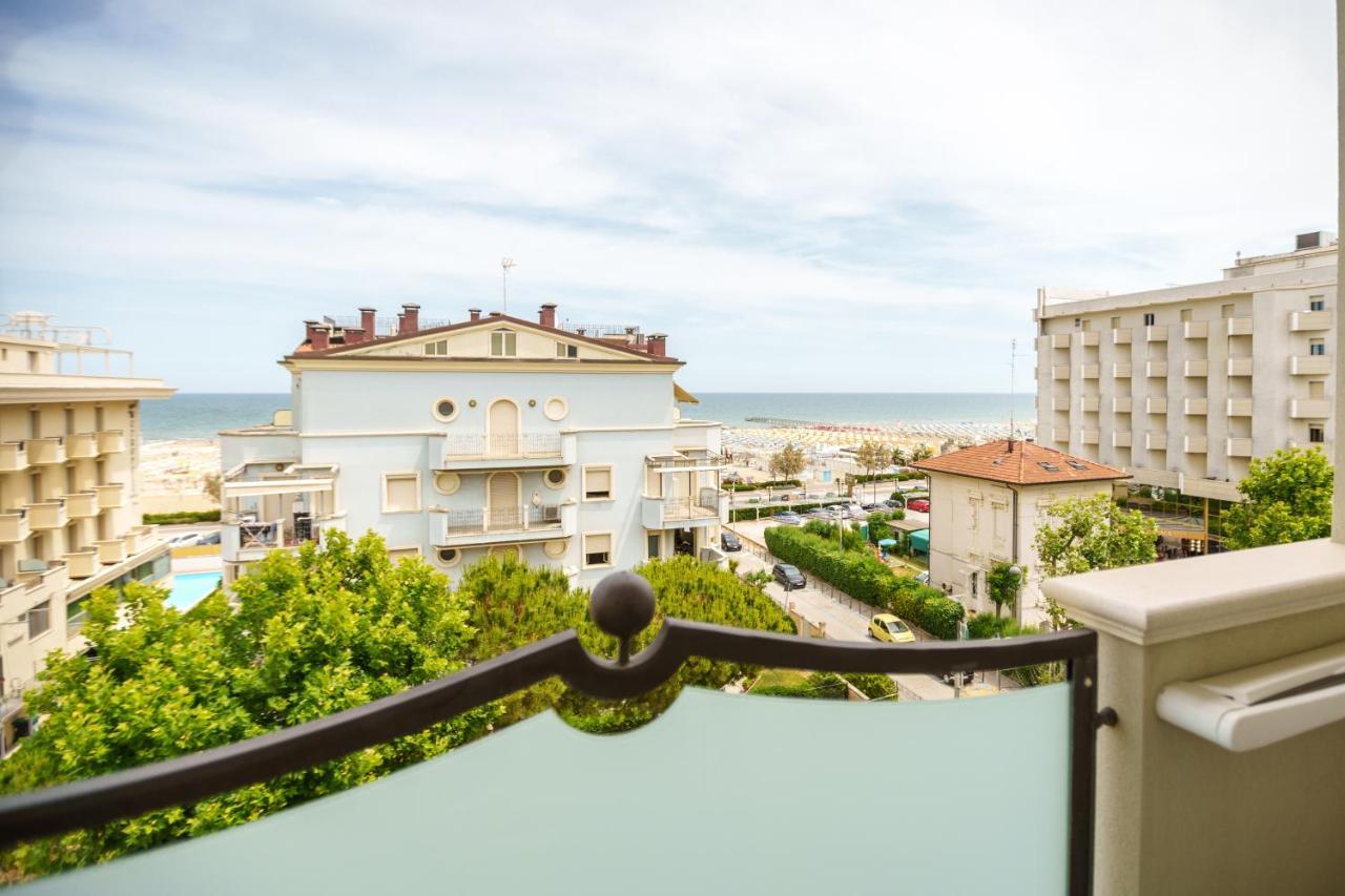 Hotel Rex Rimini Esterno foto