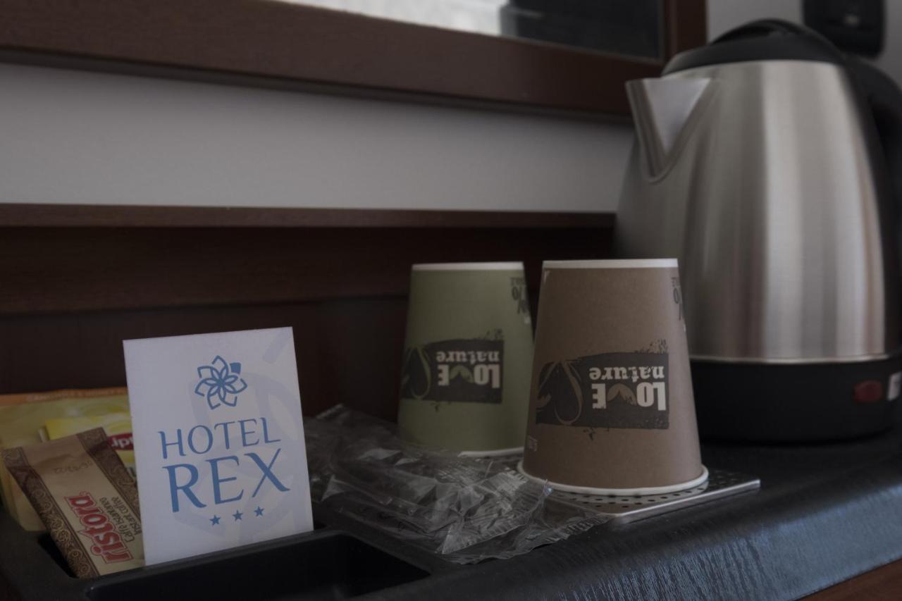 Hotel Rex Rimini Esterno foto