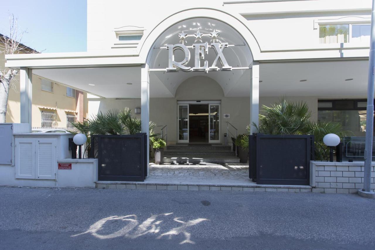 Hotel Rex Rimini Esterno foto